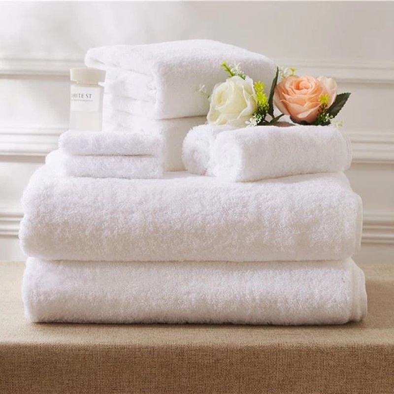 Instagram post 11 - Classic and elegant dinnerware